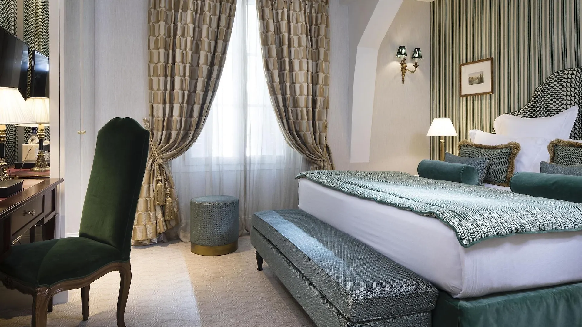 Hotel Relais Christine 5*