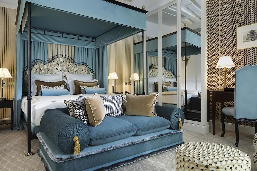 Hotell Relais Christine Paris